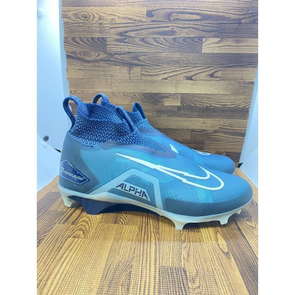 New NIKE ALPHA MENACE ELITE 3 TEAL/NAVY/WHITE CT6648-400 MENS SIZE 10 Football